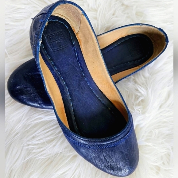 Frye Adorable Blue Leather Low Flats Size 5.5🌴✌️ - Picture 1 of 7